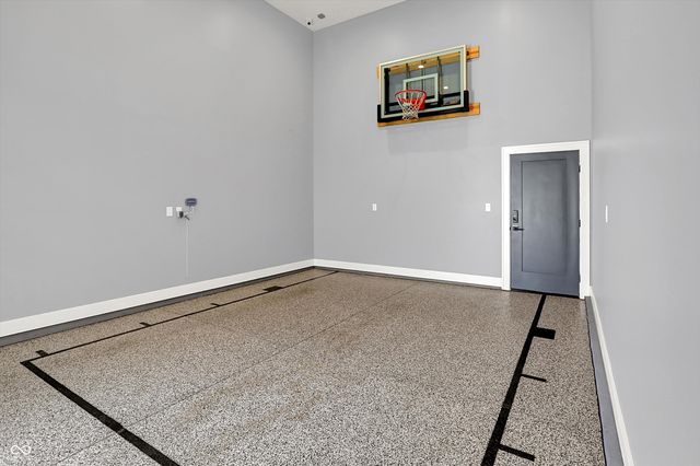 3081 Golfview Drive, Greenwood, IN 46143