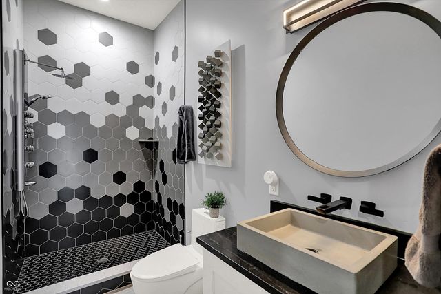 3081 Golfview Drive, Greenwood, IN 46143