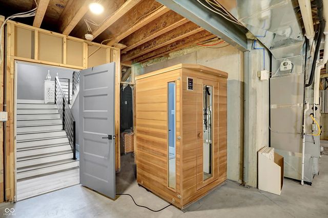 3081 Golfview Drive, Greenwood, IN 46143