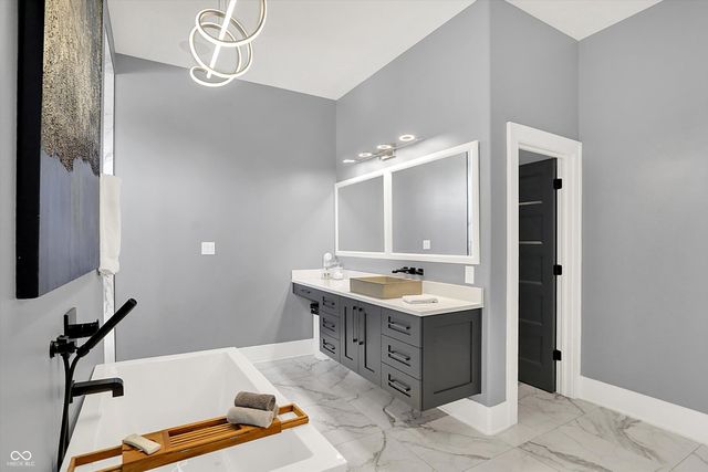 3081 Golfview Drive, Greenwood, IN 46143