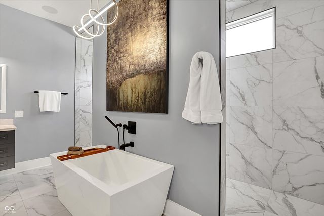 3081 Golfview Drive, Greenwood, IN 46143