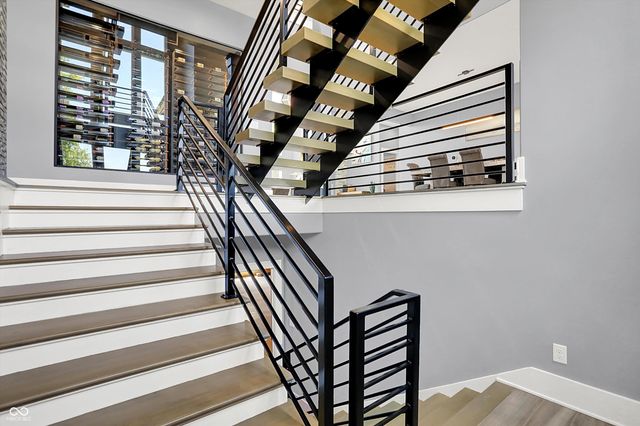 3081 Golfview Drive, Greenwood, IN 46143