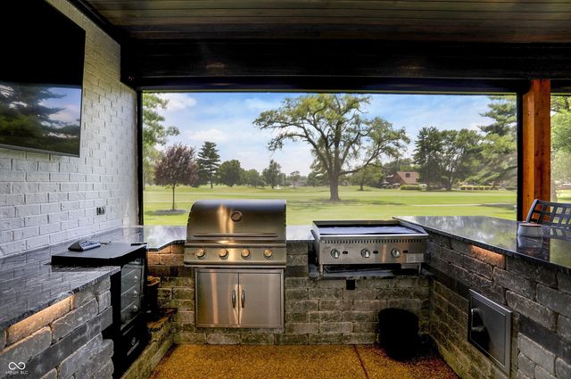 3081 Golfview Drive, Greenwood, IN 46143