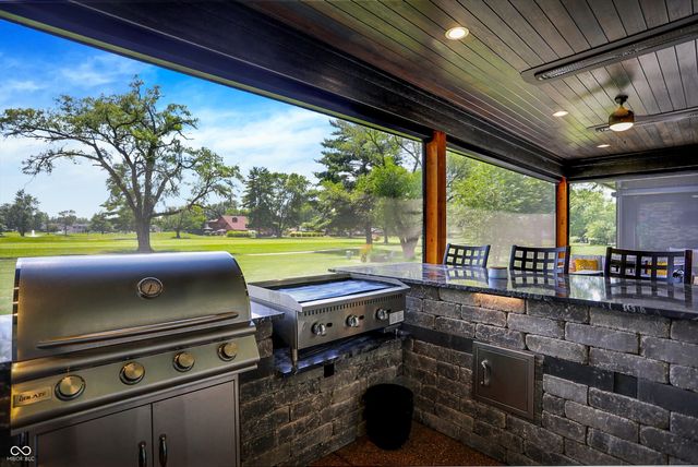 3081 Golfview Drive, Greenwood, IN 46143