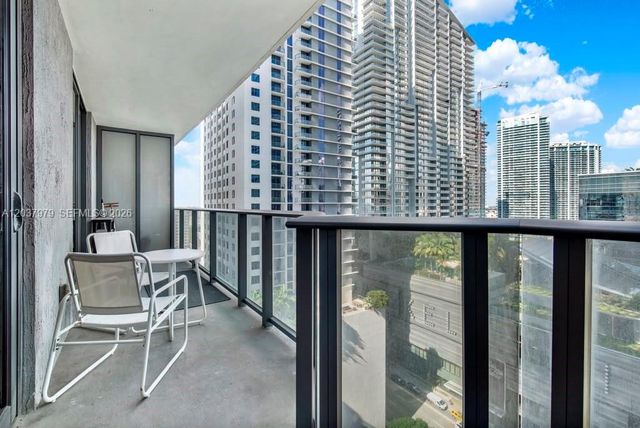 45 SW 9th St 1609, Miami, FL 33130