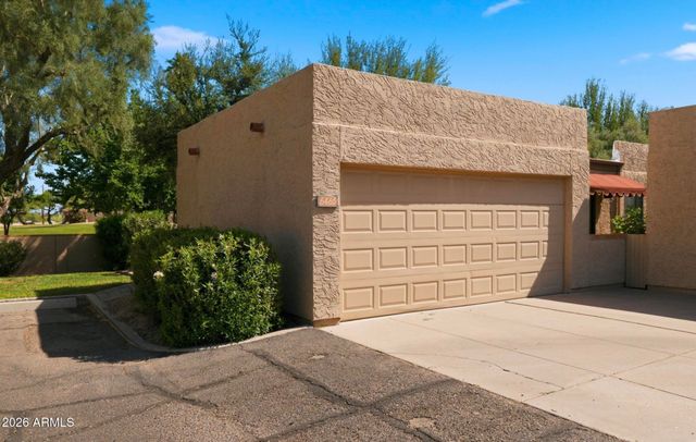 6465 N 77th Place, Scottsdale, AZ 85250