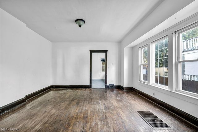 3847 W 38th Street, Cleveland, OH 44109