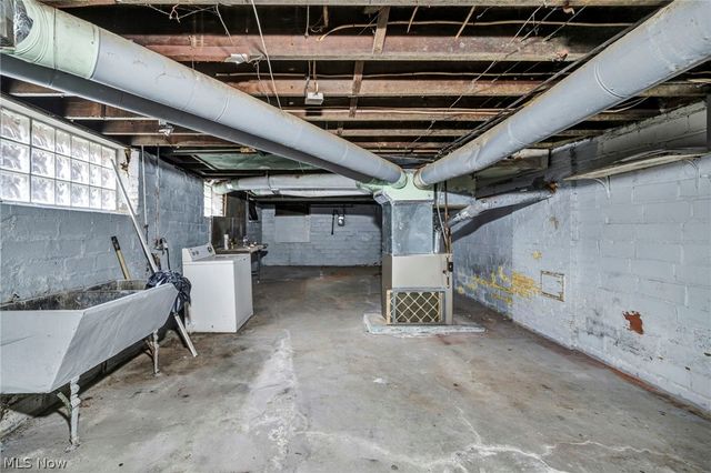 3847 W 38th Street, Cleveland, OH 44109