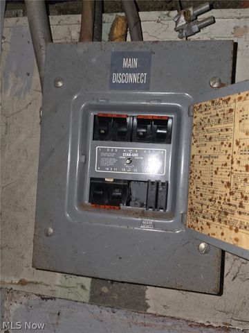 3847 W 38th Street, Cleveland, OH 44109