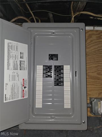 3847 W 38th Street, Cleveland, OH 44109