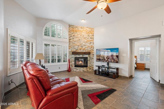 1731 E WALTANN Lane, Phoenix, AZ 85022