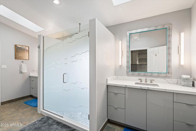 1731 E WALTANN Lane, Phoenix, AZ 85022