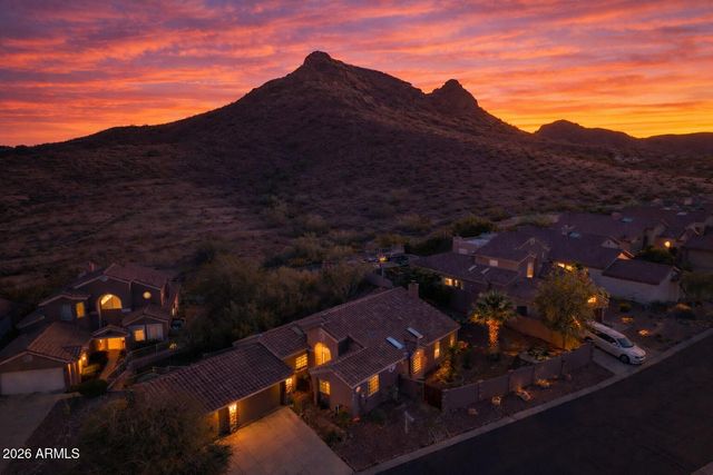 1731 E WALTANN Lane, Phoenix, AZ 85022