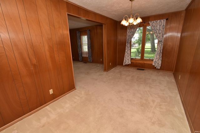 207 E St Rd 352, Boswell, IN 47921