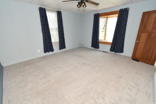 207 E St Rd 352, Boswell, IN 47921