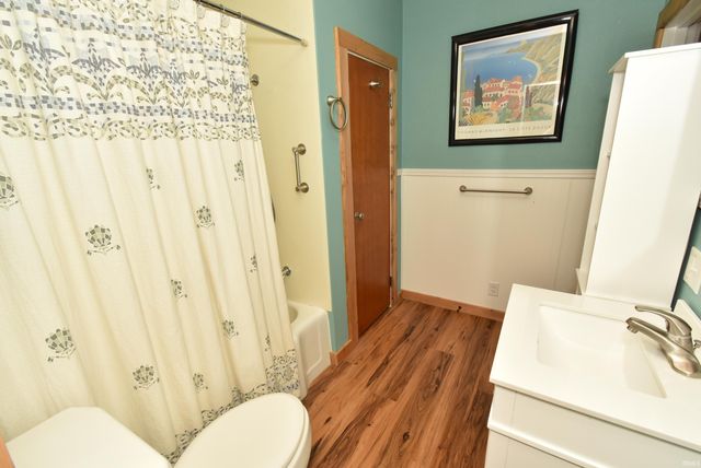 207 E St Rd 352, Boswell, IN 47921