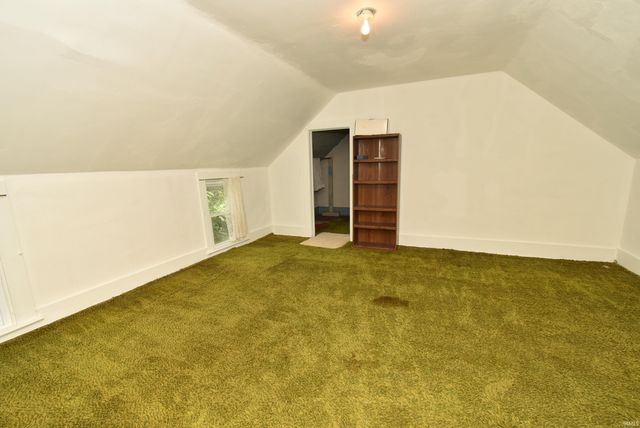 207 E St Rd 352, Boswell, IN 47921