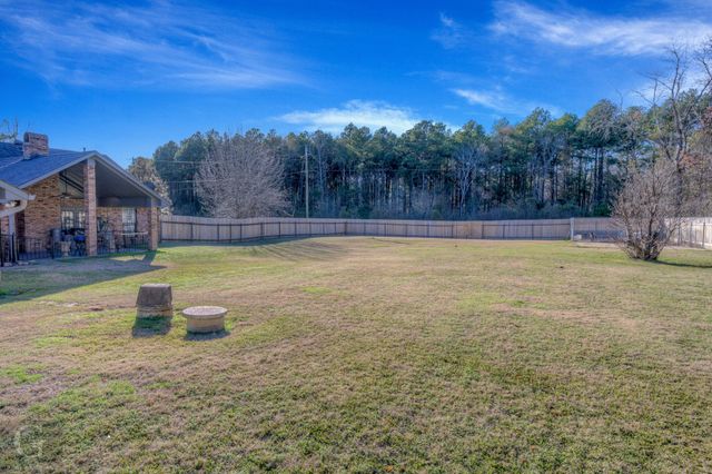 111 White Road, Frierson, LA 71027