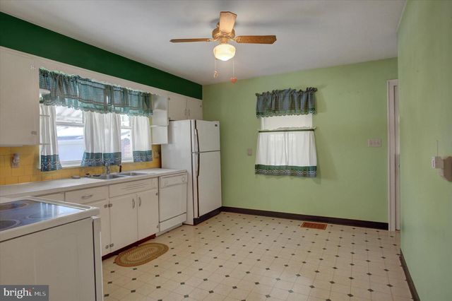 6602 LINCOLN WAY WEST, Saint Thomas, PA 17252