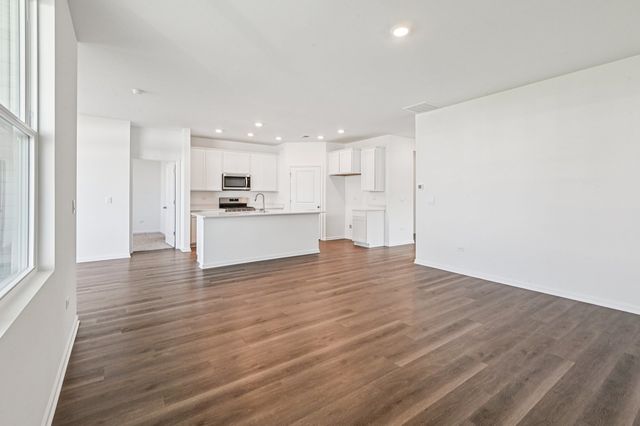 25519 W Thicket Lane, Plainfield, IL 60544