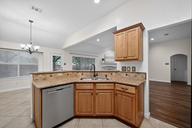313 Cave River Drive, Murphy, TX 75094
