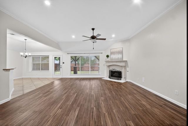 313 Cave River Drive, Murphy, TX 75094