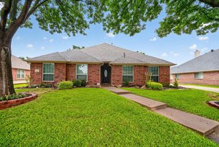 313 Cave River Drive, Murphy, TX 75094