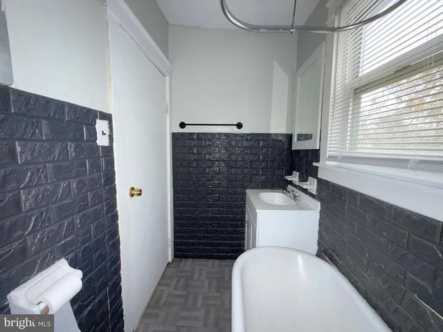 1864 E WENSLEY ST, Philadelphia, PA 19134