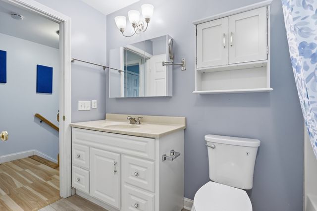 75 Park St A, Ayer, MA 01432