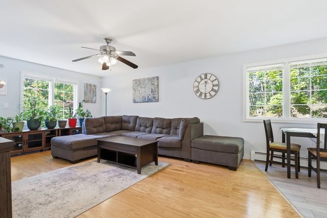 75 Park St A, Ayer, MA 01432