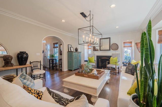 202 Pine Street, Salinas, CA 93901