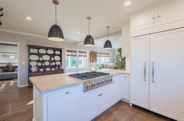 202 Pine Street, Salinas, CA 93901