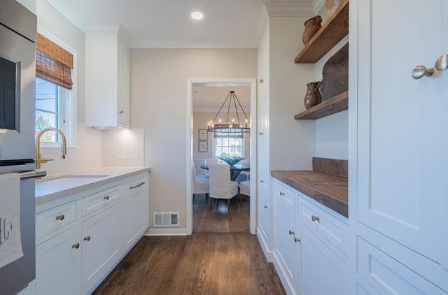 202 Pine Street, Salinas, CA 93901