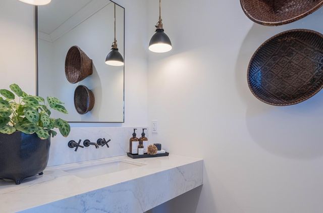 202 Pine Street, Salinas, CA 93901