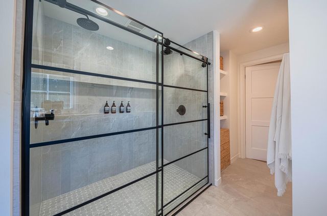 202 Pine Street, Salinas, CA 93901