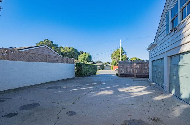 202 Pine Street, Salinas, CA 93901
