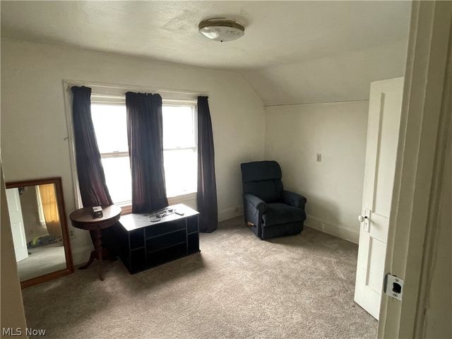 97 Creed Street, Struthers, OH 44471