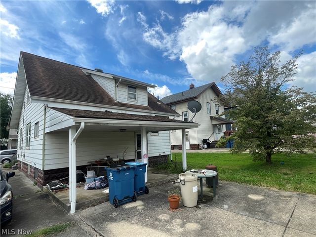97 Creed Street, Struthers, OH 44471