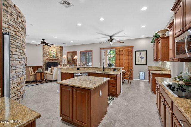 26860 N 89TH Drive, Peoria, AZ 85383