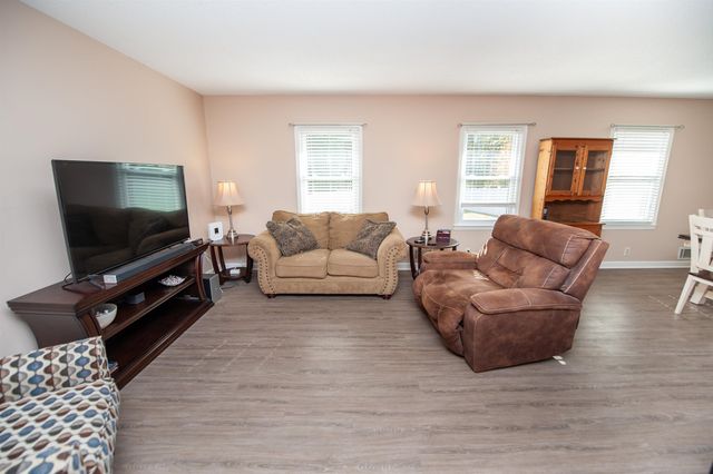 209 N Hill Drive, Boiling Springs, SC 29316