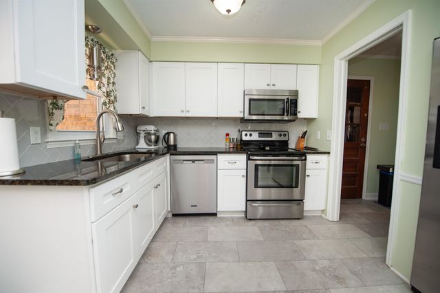 209 N Hill Drive, Boiling Springs, SC 29316