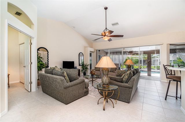 7101 DOGWOOD COURT, North Port, FL 34287