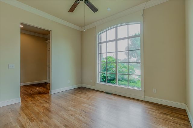 1504 Chapel Hill Drive, Bentonville, AR 72712