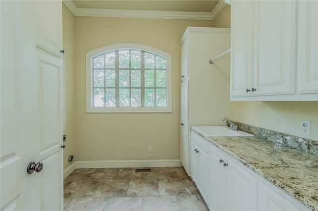 1504 Chapel Hill Drive, Bentonville, AR 72712