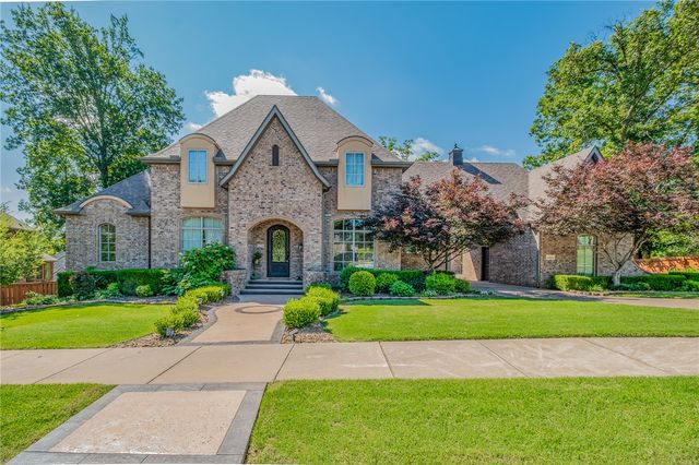 1504 Chapel Hill Drive, Bentonville, AR 72712