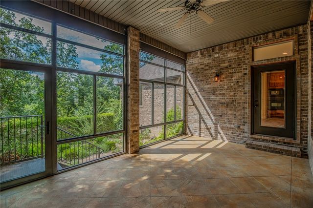 1504 Chapel Hill Drive, Bentonville, AR 72712