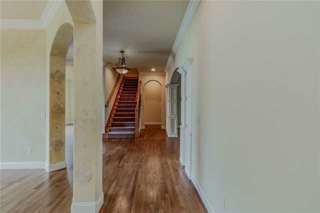 1504 Chapel Hill Drive, Bentonville, AR 72712