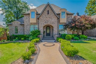 1504 Chapel Hill Drive, Bentonville, AR 72712