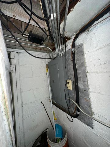 4338 Torrence Avenue, Hammond, IN 46327