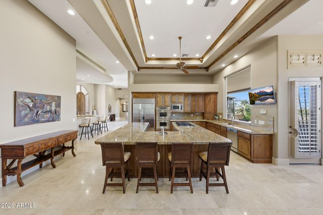 10580 E YEARLING Drive, Scottsdale, AZ 85255